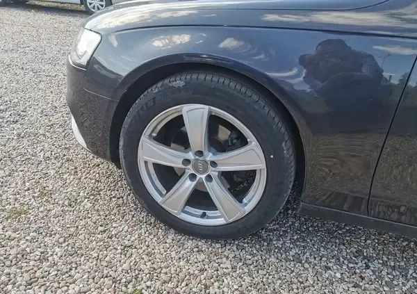 Audi A4 cena 47897 przebieg: 270000, rok produkcji 2013 z Małogoszcz małe 379